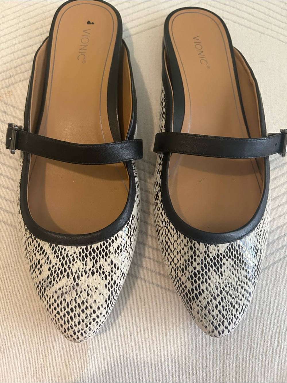 Vionic Crystal Esme Flats Mules snake print with concealed orthotic arch support